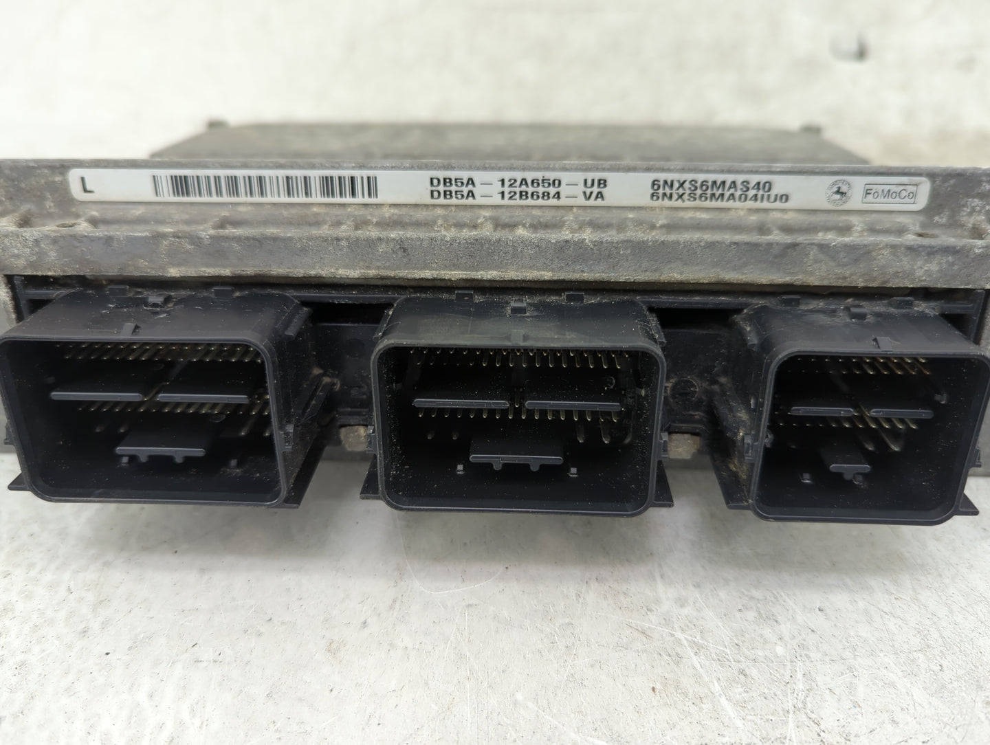 2013-2015 Ford Explorer PCM Engine Control Computer ECU ECM PCU OEM P/N:DB5A-12A650-UB DB5A-12B684-VA Fits OEM Used Auto Par