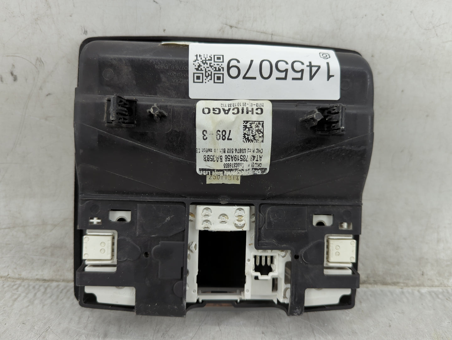 2013 Ford Explorer Overhead Roof Console - Oemusedautoparts1.com
