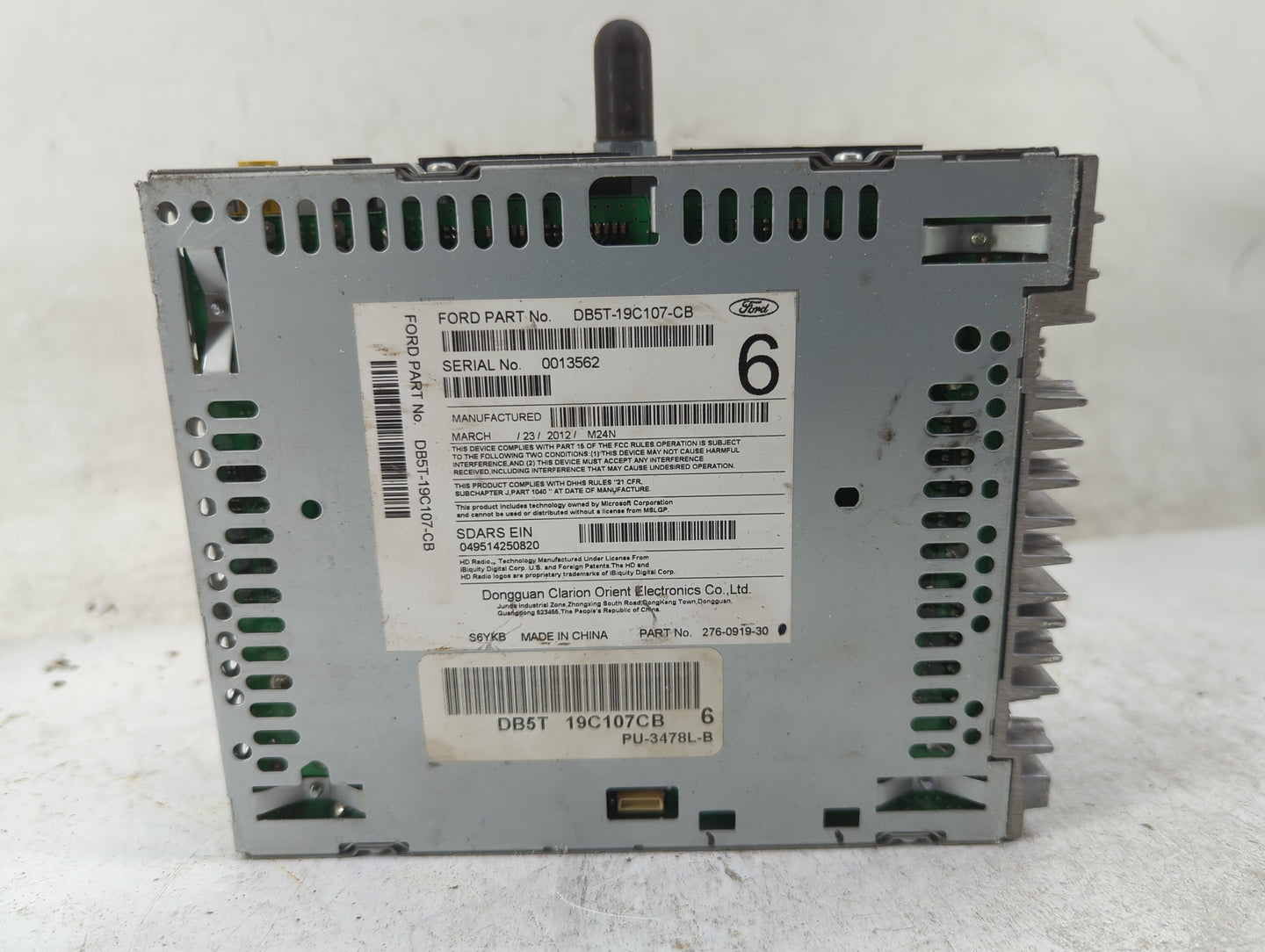 2013 Ford Explorer Radio AM FM Cd Player Receiver Replacement P/N:DB5T-19C107-CB PU-3478L-B, 276-0919-30 Fits OEM Used Auto 