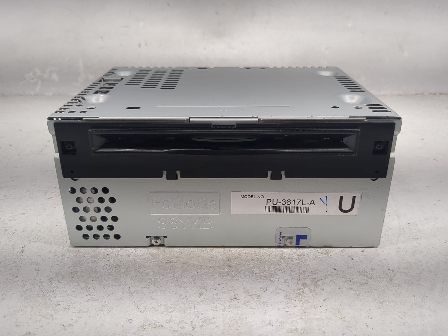 2013 Ford Explorer Radio AM FM Cd Player Receiver Replacement P/N:PU-3617L-A DB5T-19C107-FC Fits OEM Used Auto Parts - Oemus