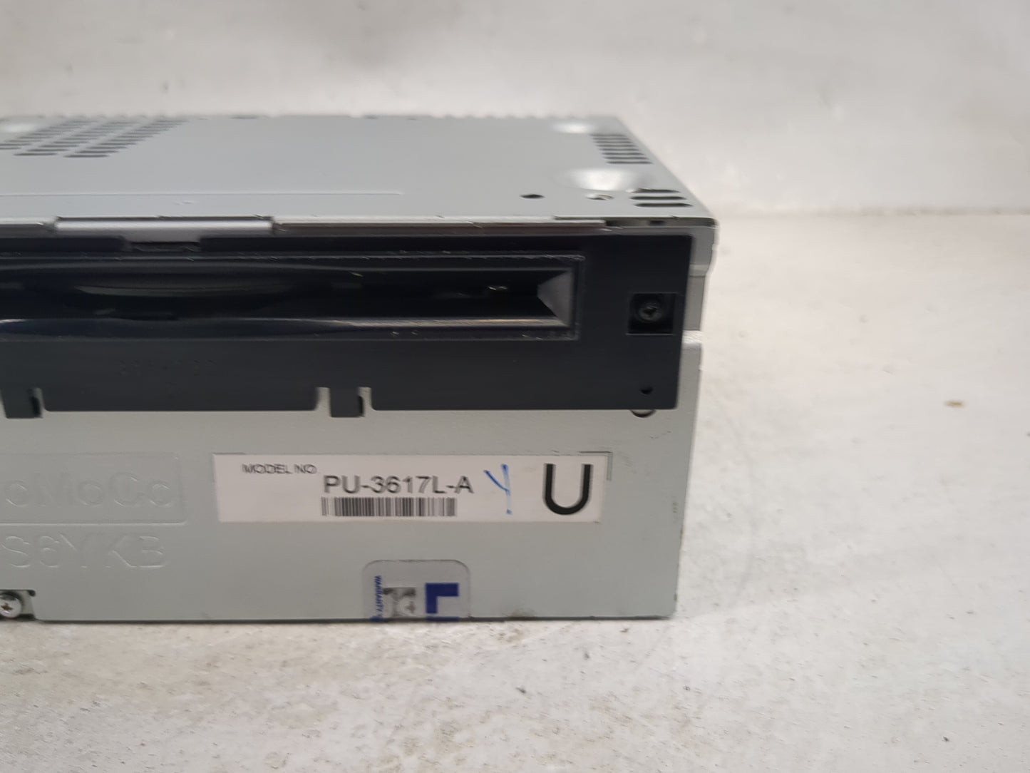 2013 Ford Explorer Radio AM FM Cd Player Receiver Replacement P/N:PU-3617L-A DB5T-19C107-FC Fits OEM Used Auto Parts - Oemus