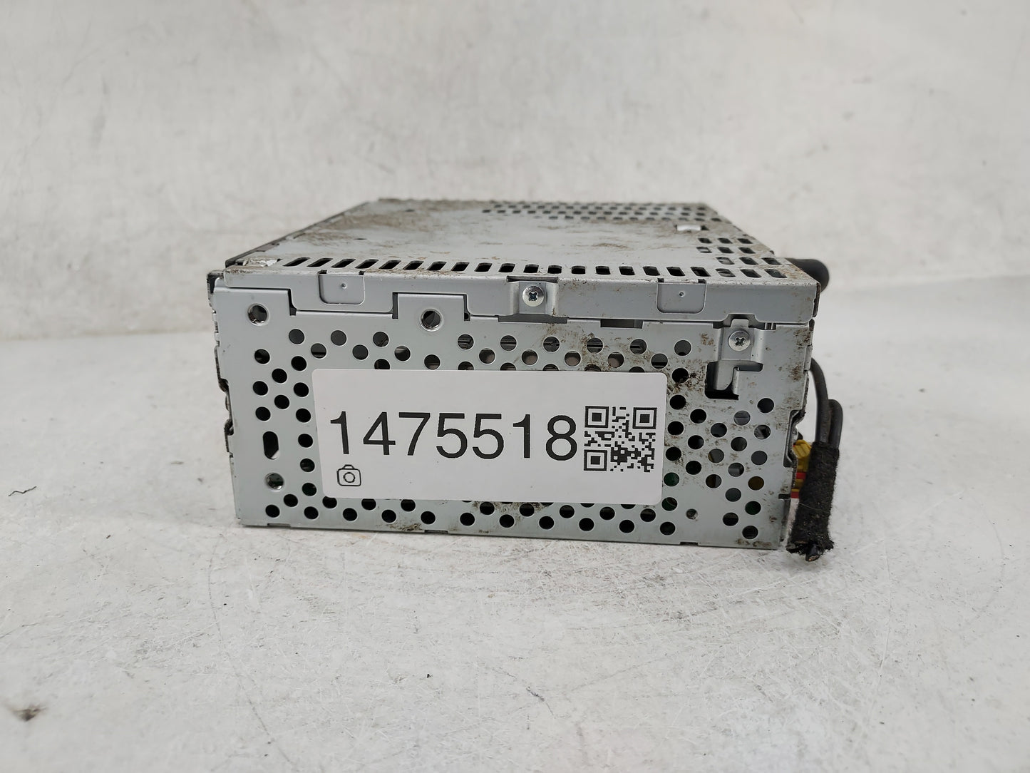 2013 Ford Explorer Radio AM FM Cd Player Receiver Replacement P/N:PU-3408L-D DB5T-19C107-DD Fits OEM Used Auto Parts - Oemus
