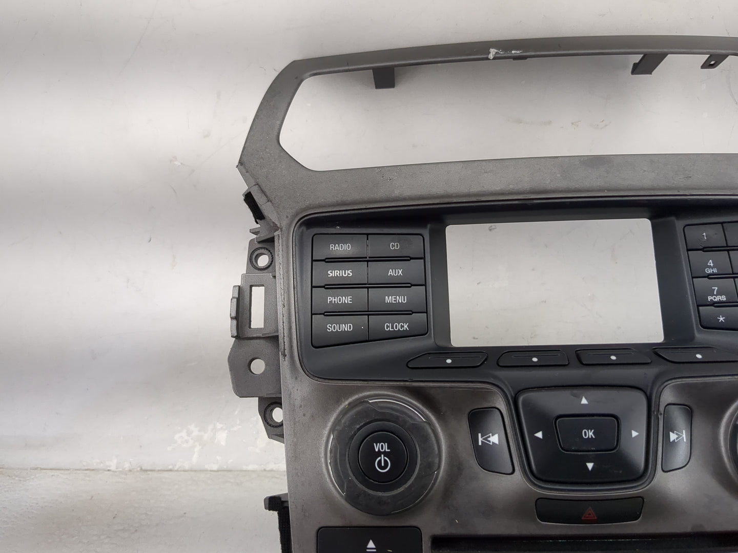 2013-2013 Ford Explorer Radio Control Panel 1475713 - Oemusedautoparts1.com