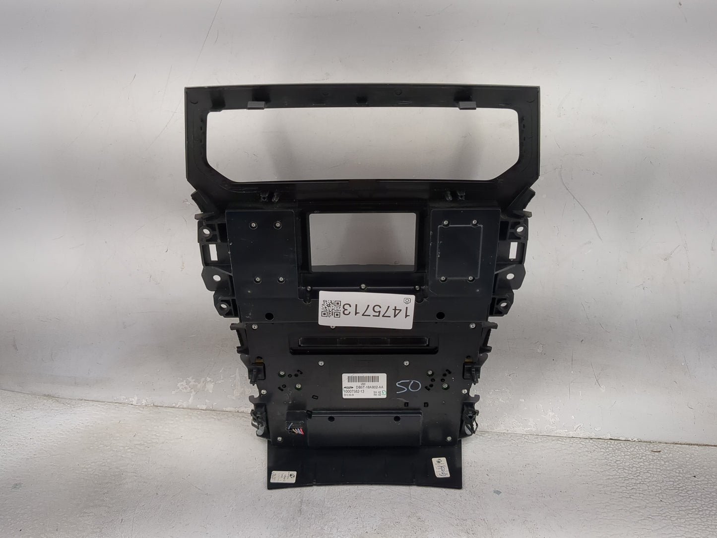 2013-2013 Ford Explorer Radio Control Panel 1475713 - Oemusedautoparts1.com