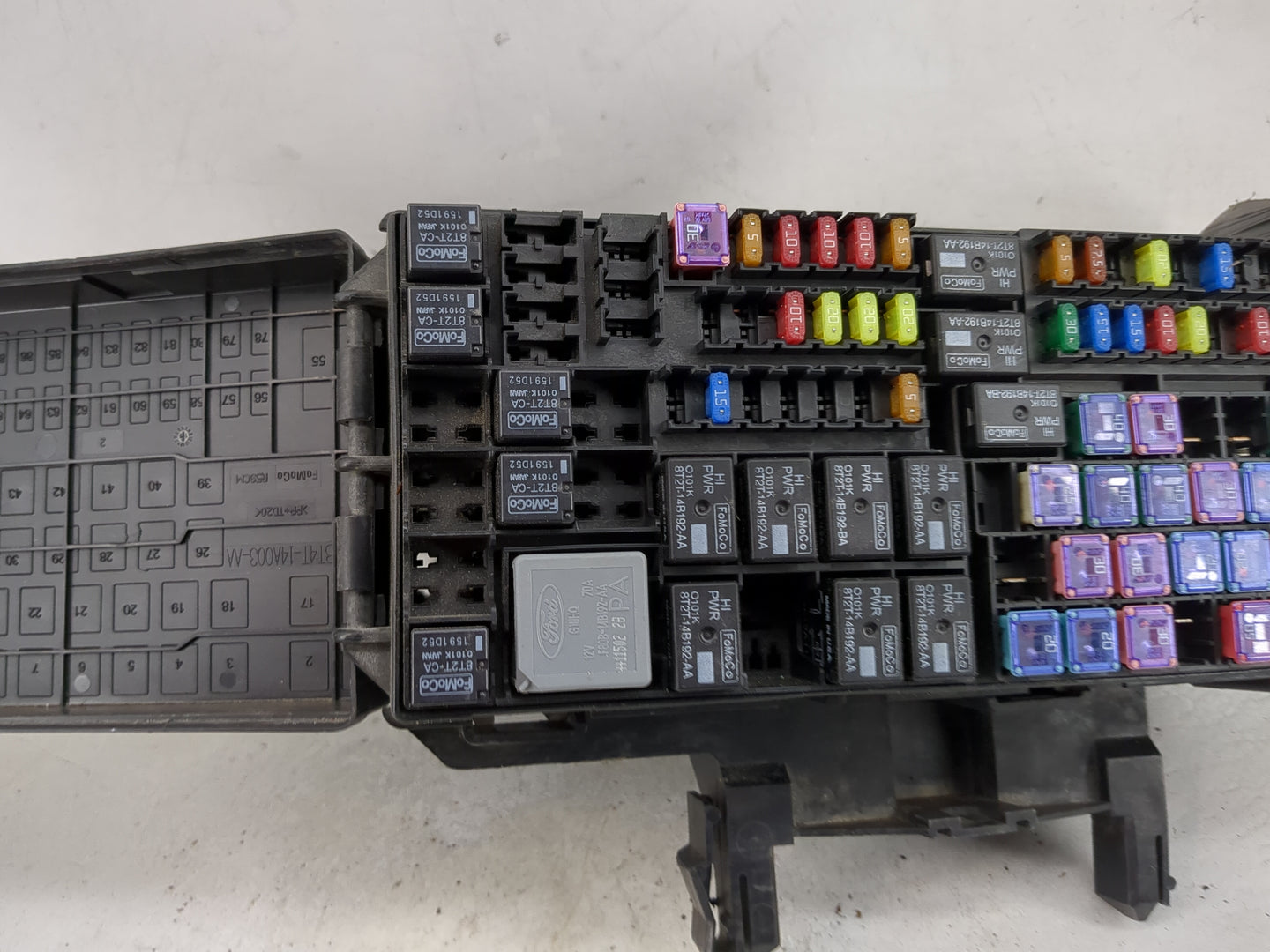 2013 Ford Explorer Fusebox Fuse Box Panel Relay Module P/N:BT4T-14A003-AA Fits OEM Used Auto Parts - Oemusedautoparts1.com