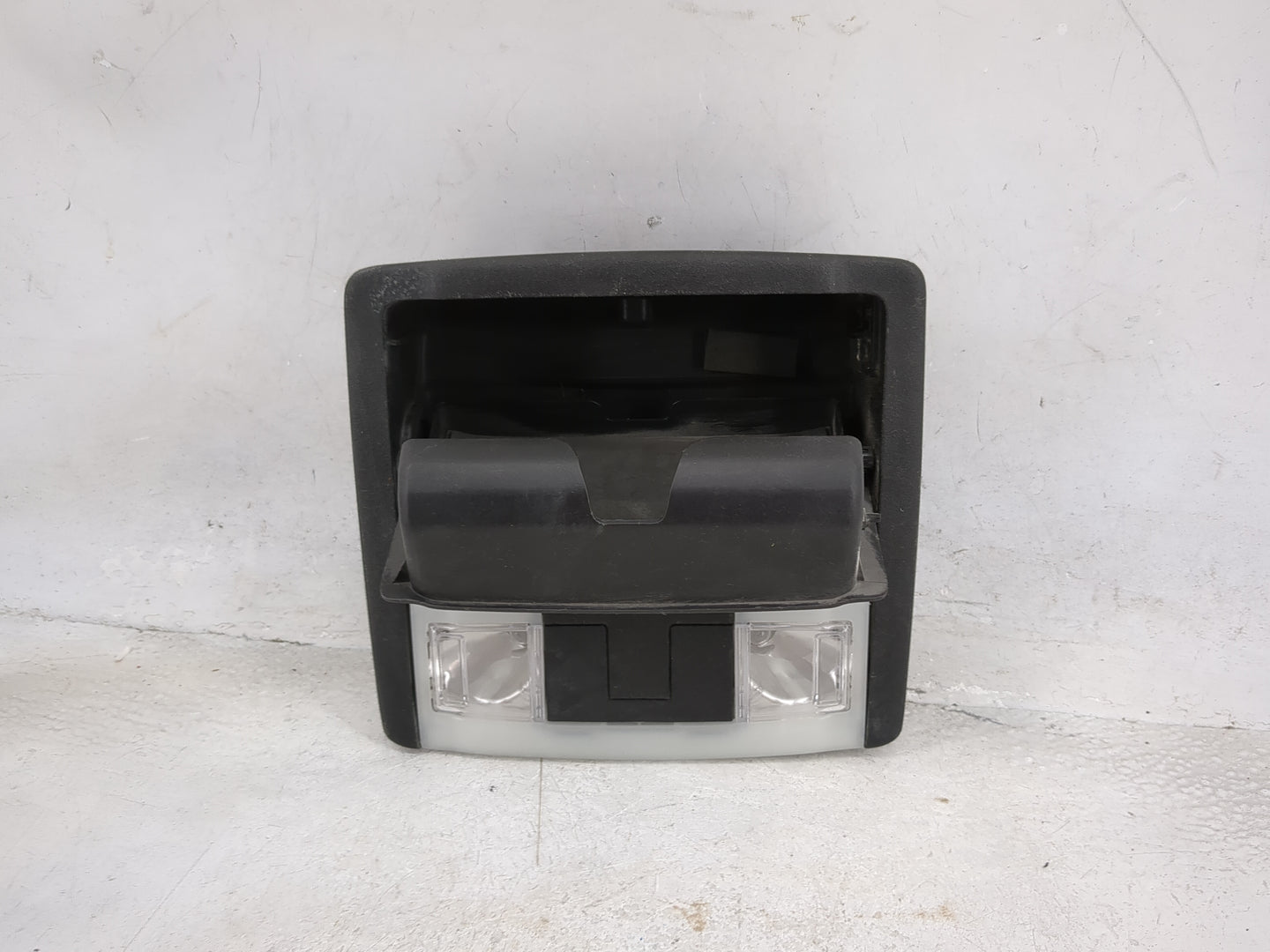 2011-2015 Ford Explorer Overhead Roof Console Black 1497373 - Oemusedautoparts1.com