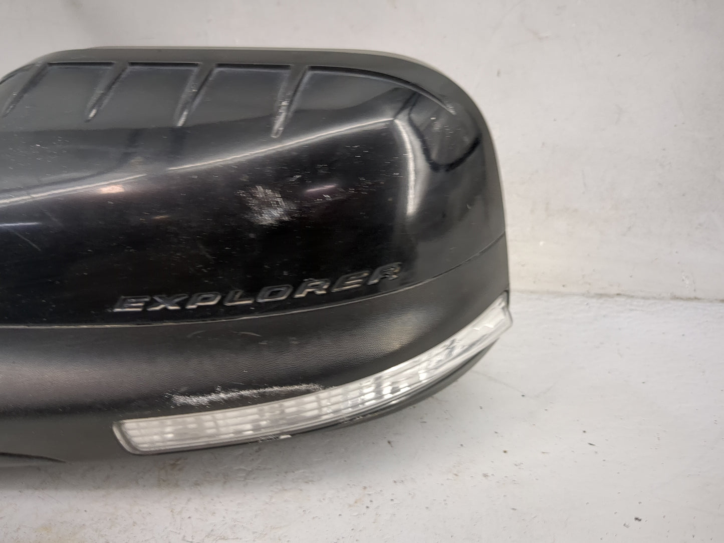 2013 Ford Explorer Driver Side View Mirror - Left Door Mirror OEM Used - Oemusedautoparts1.com