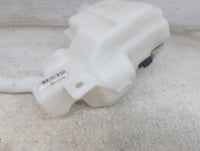 2011-2015 Ford Explorer Windshield Washer Fluid Reservoir Bottle Oem 1499506 - Oemusedautoparts1.com