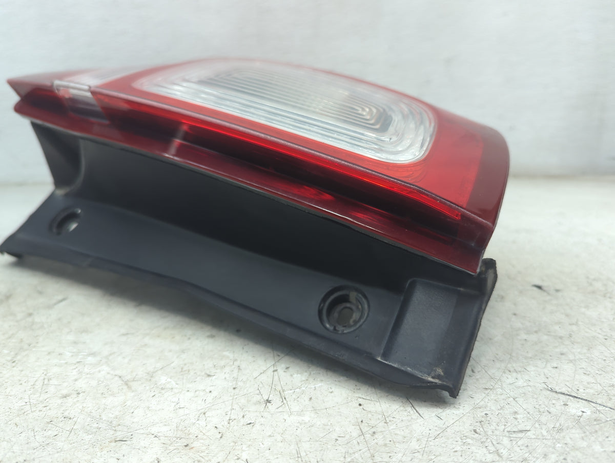 2013 Ford Explorer Tail Light Assembly Driver Left OEM P/N:BB53-13N410-C BB53-13N412-D Fits OEM Used Auto Parts - Oemusedaut