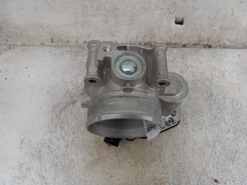 2011-2019 Ford Explorer Throttle Body P/N:AT4E-9F991-EL 161844001089 Fits Fits 2011 2012 2013 2014 2015 2016 2017 2018 2019 OEM Used Auto Parts