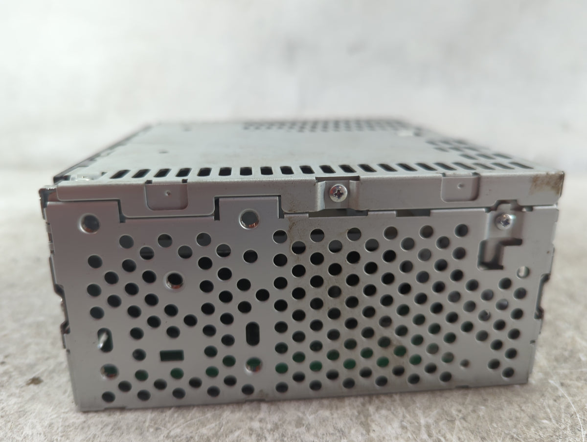 2013 Ford Explorer Radio AM FM Cd Player Receiver Replacement P/N:DB5T-19C107-AB PU-3531L-A OEM Used Auto Parts - Oemusedaut