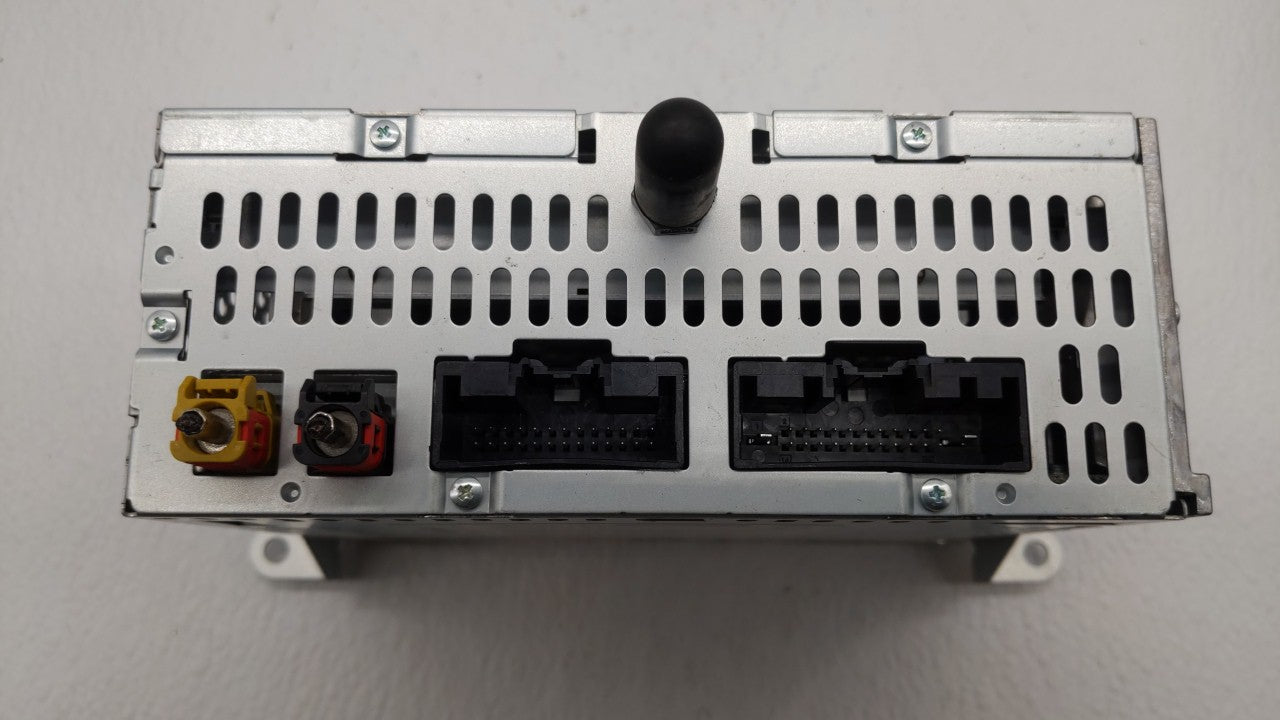 2013 Ford Explorer Radio AM FM Cd Player Receiver Replacement P/N:DB5T-19C107-CB DB5T-19C107-CC Fits OEM Used Auto Parts - O