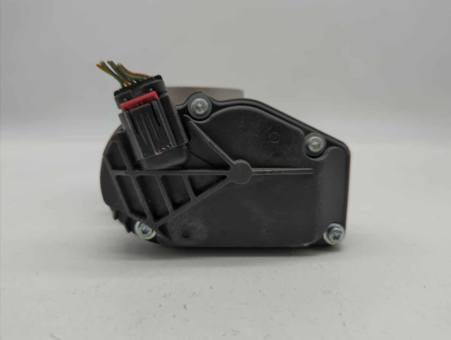 2011-2019 Ford Explorer Throttle Body P/N:AT4E-9F991-EH AT4E-EF Fits Fits 2011 2012 2013 2014 2015 2016 2017 2018 2019 OEM U