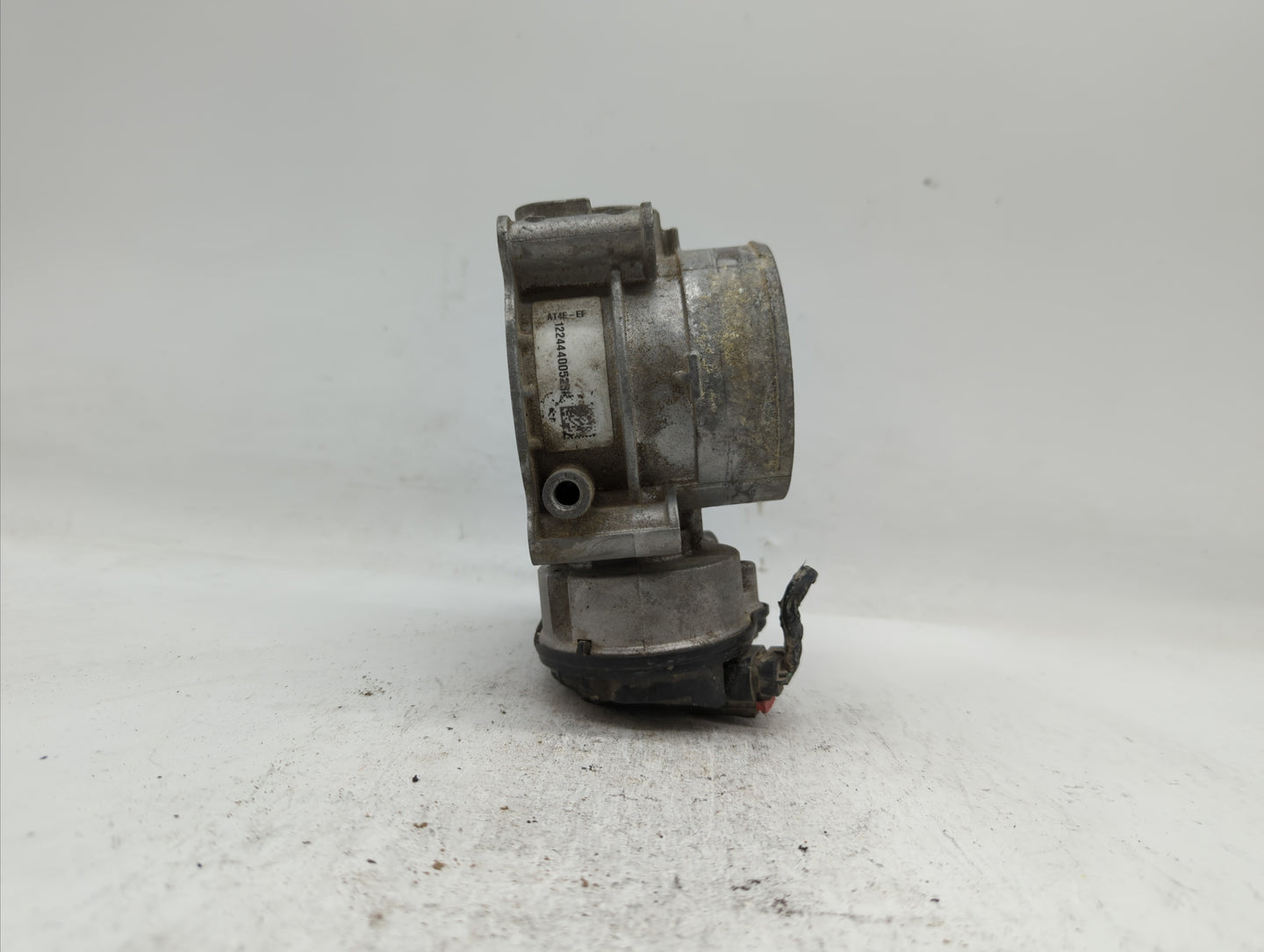2011-2019 Ford Explorer Throttle Body P/N:AT4E-EF AT4E-9F991-EL Fits Fits 2011 2012 2013 2014 2015 2016 2017 2018 2019 OEM U