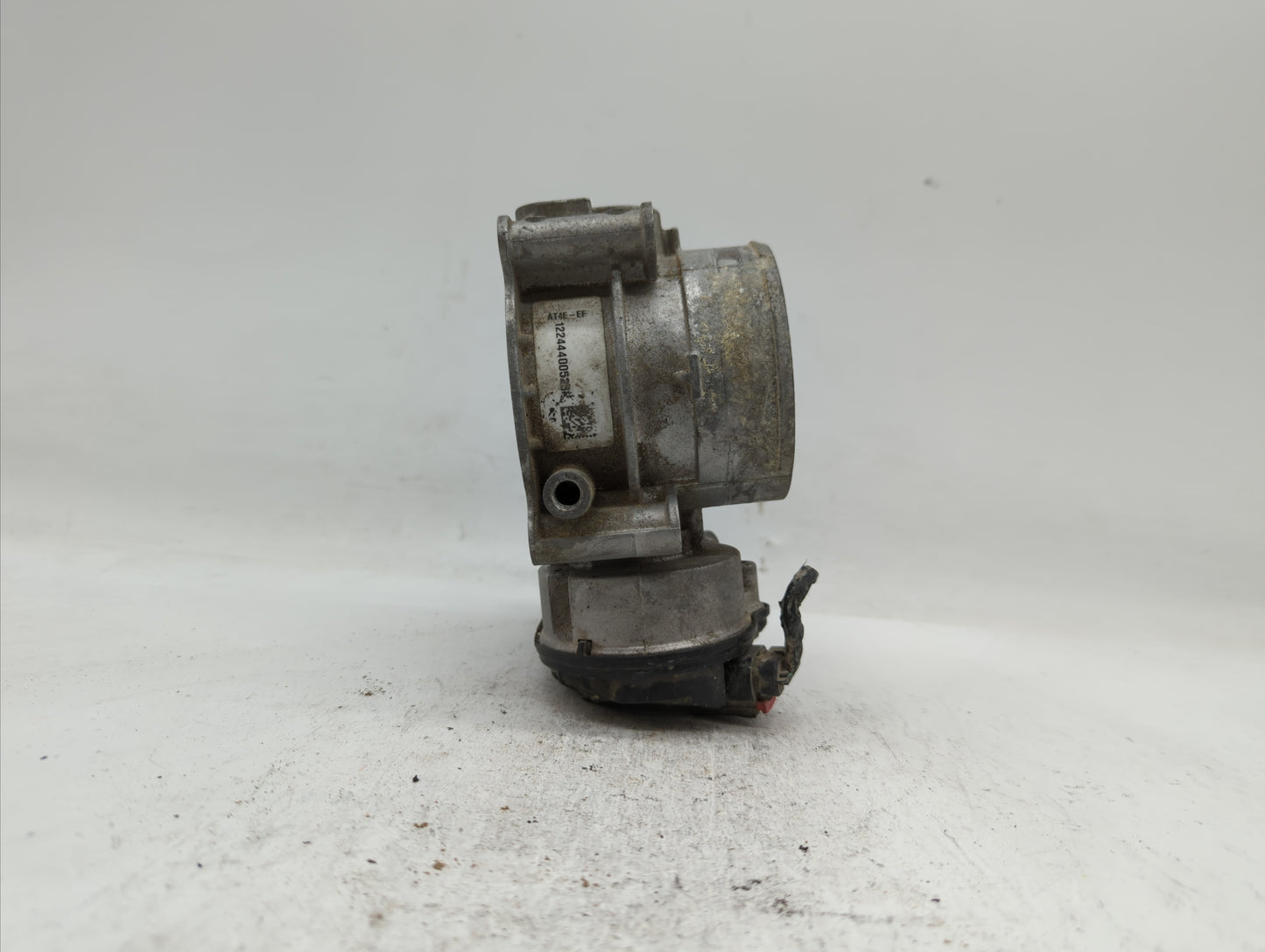 2011-2019 Ford Explorer Throttle Body P/N:AT4E-EF AT4E-9F991-EL Fits Fits 2011 2012 2013 2014 2015 2016 2017 2018 2019 OEM U