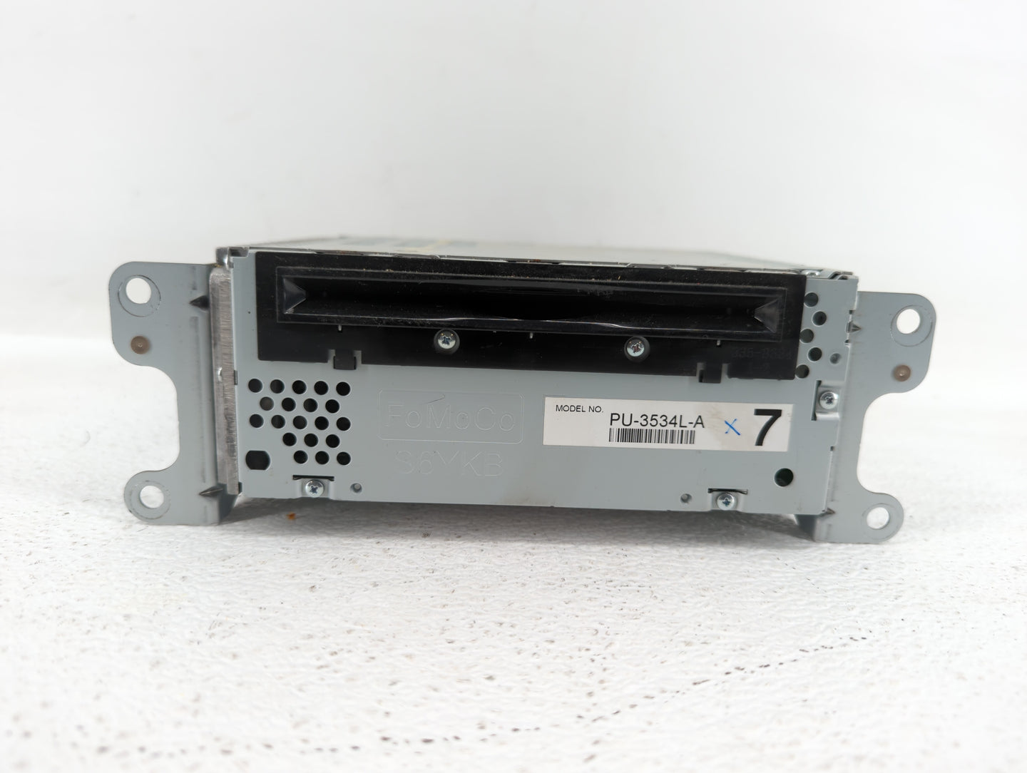 2013 Ford Explorer Radio AM FM Cd Player Receiver Replacement P/N:DB5T-19C107-DE DB5T-19C107-DD Fits OEM Used Auto Parts - O
