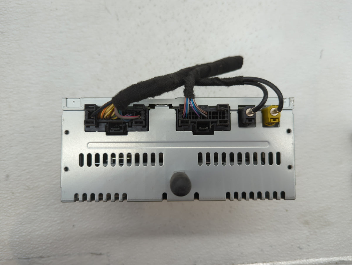 2013-2013 Ford Explorer Am Fm Cd Player Radio Receiver 368265 - Oemusedautoparts1.com