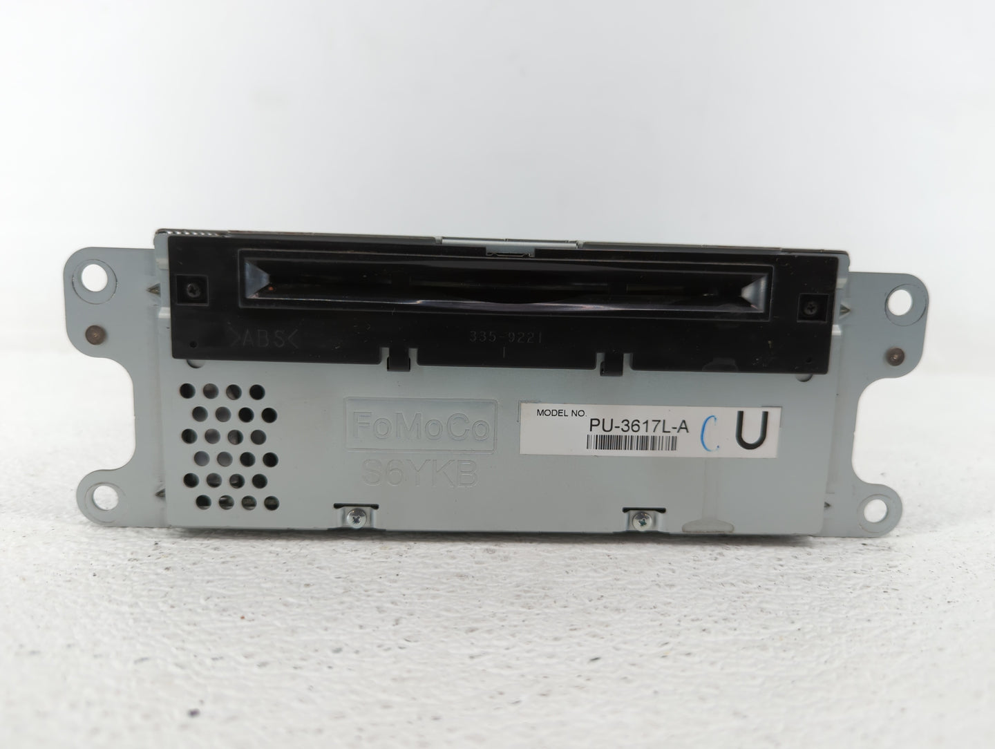2013-2013 Ford Explorer Am Fm Cd Player Radio Receiver - Oemusedautoparts1.com