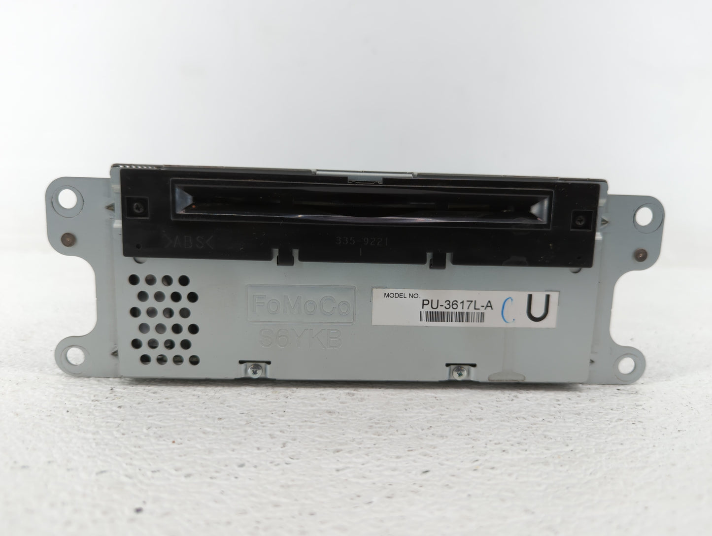 2013-2013 Ford Explorer Am Fm Cd Player Radio Receiver - Oemusedautoparts1.com