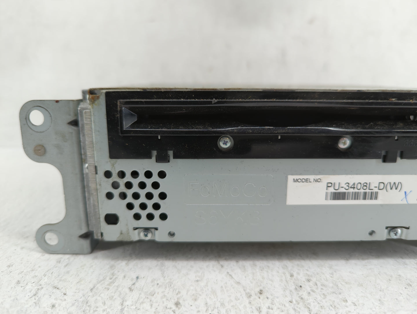 2013-2013 Ford Explorer Am Fm Cd Player Radio Receiver - Oemusedautoparts1.com