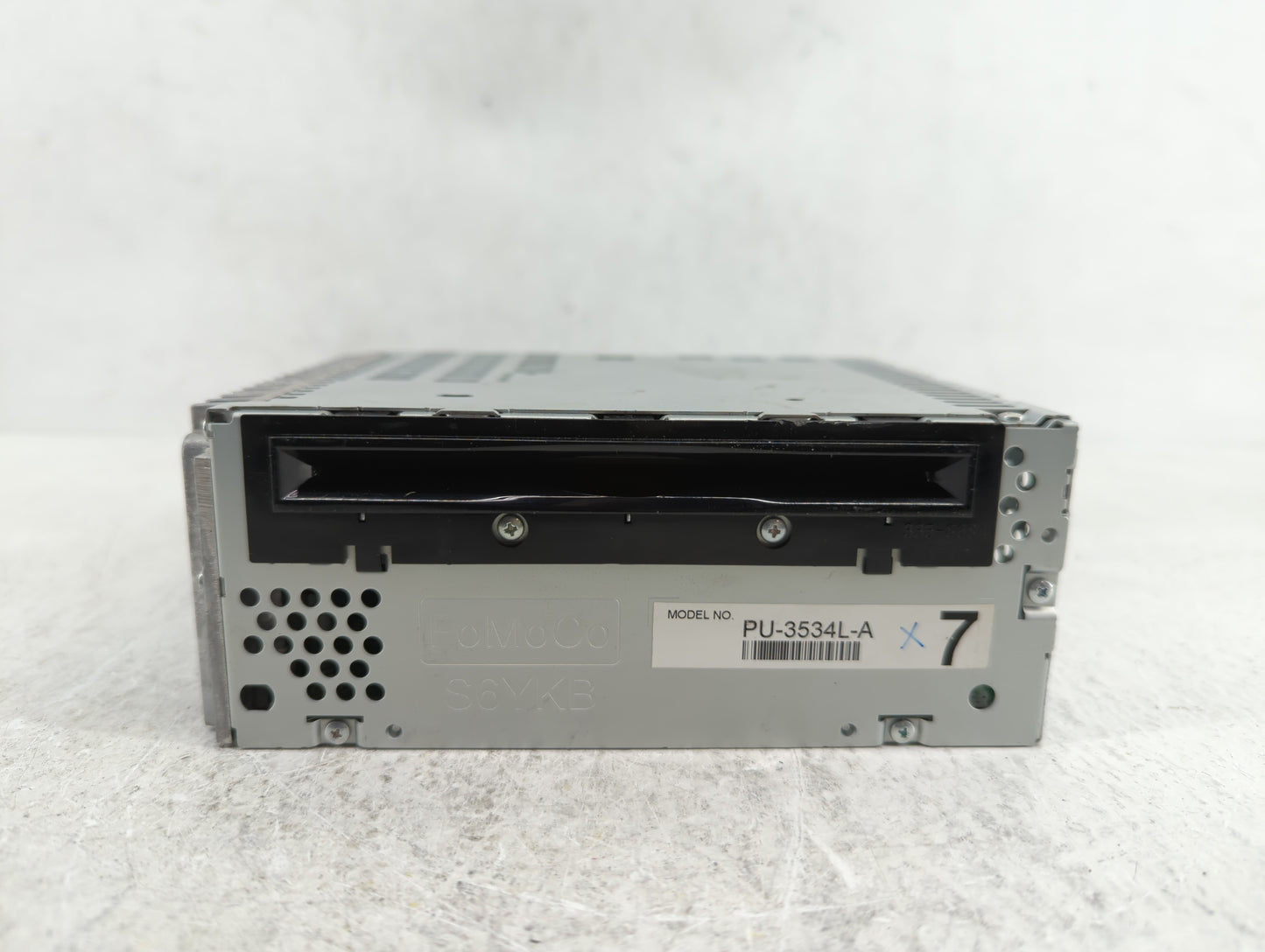 2013-2013 Ford Explorer Am Fm Cd Player Radio Receiver - Oemusedautoparts1.com