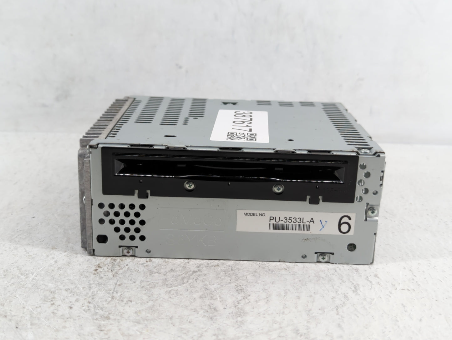 2013-2013 Ford Explorer Am Fm Cd Player Radio Receiver - Oemusedautoparts1.com
