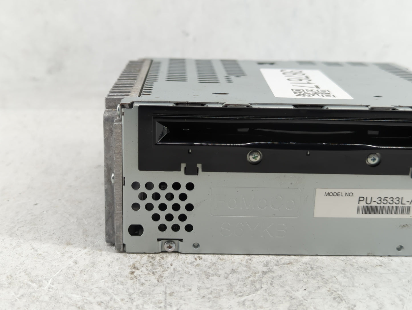 2013-2013 Ford Explorer Am Fm Cd Player Radio Receiver - Oemusedautoparts1.com