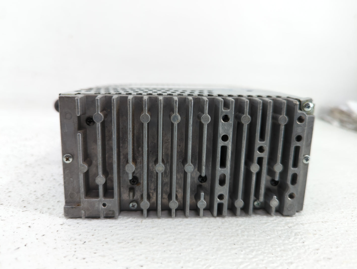 2013 Ford Explorer Radio AM FM Cd Player Receiver Replacement P/N:DB5T-19C107-CC DB5T-19C107-CB Fits OEM Used Auto Parts - O