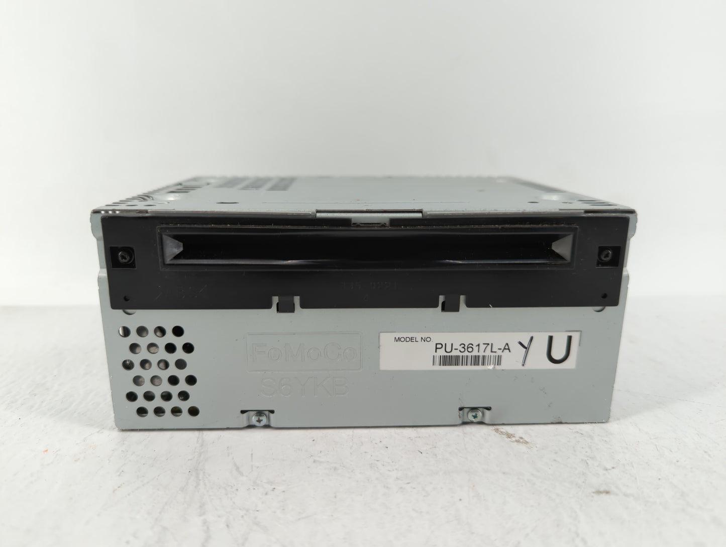 2013-2013 Ford Explorer Am Fm Cd Player Radio Receiver - Oemusedautoparts1.com
