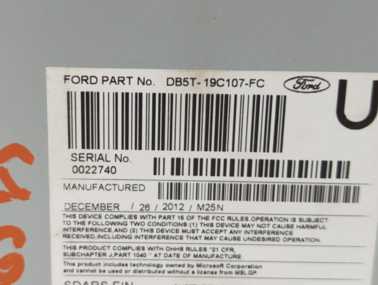 2013-2013 Ford Explorer Am Fm Cd Player Radio Receiver - Oemusedautoparts1.com