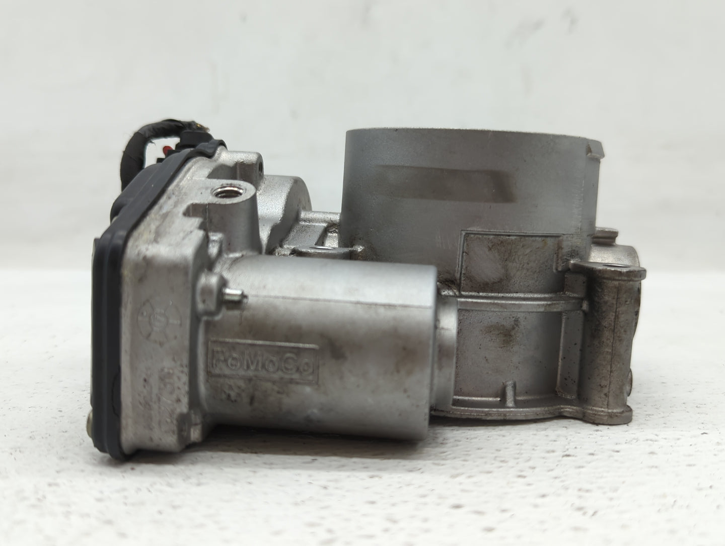 2011-2019 Ford Explorer Throttle Body P/N:AT4E-9F991-EH AT4E-9F991-EL Fits Fits 2011 2012 2013 2014 2015 2016 2017 2018 2019
