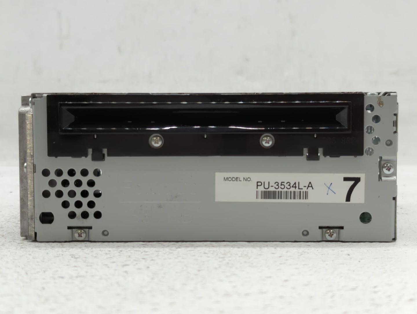 2013-2013 Ford Explorer Am Fm Cd Player Radio Receiver - Oemusedautoparts1.com