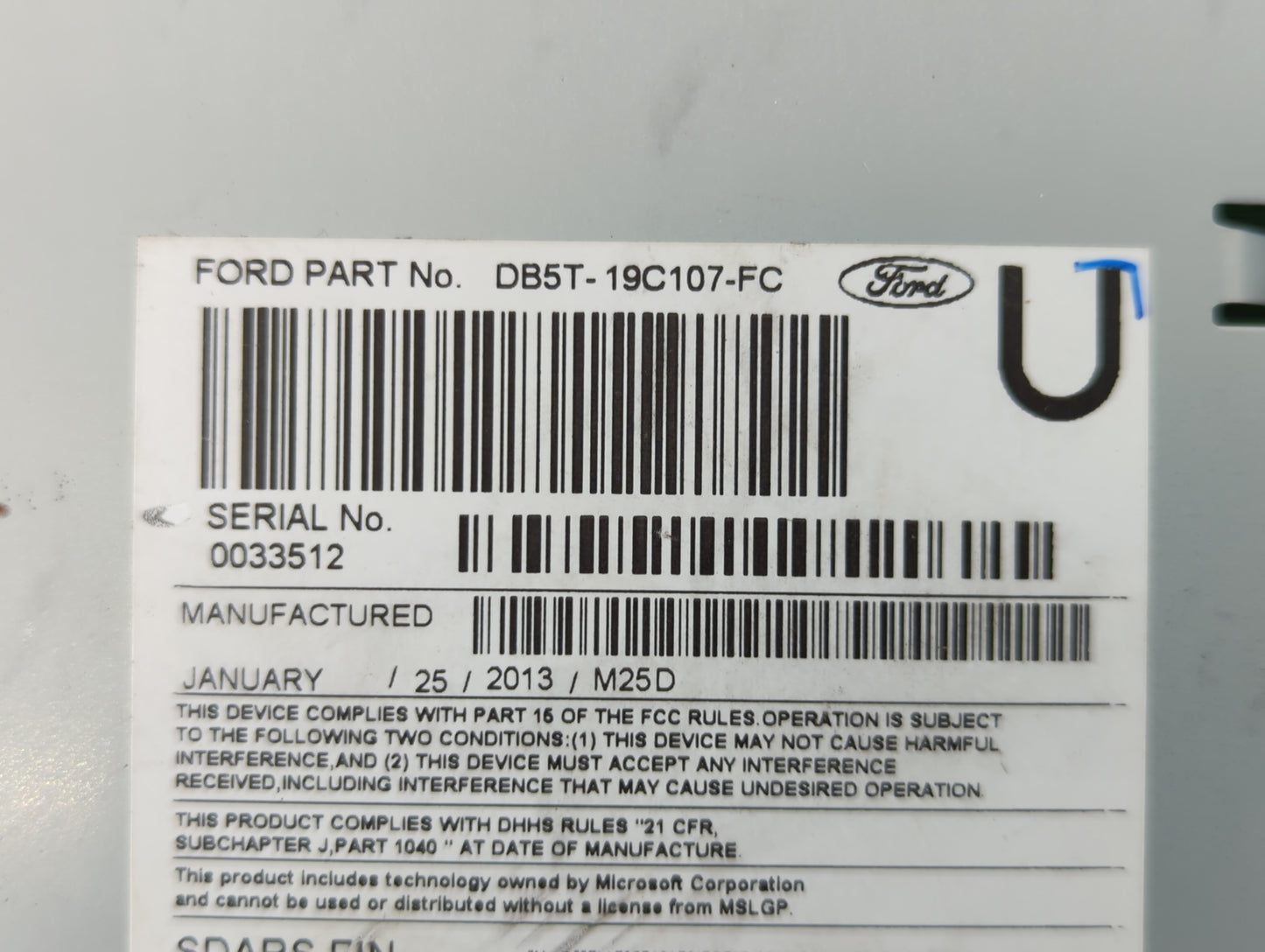 2013 Ford Explorer Radio AM FM Cd Player Receiver Replacement P/N:DB5T-19C107-FC DB5T-19C107-FD Fits OEM Used Auto Parts - O