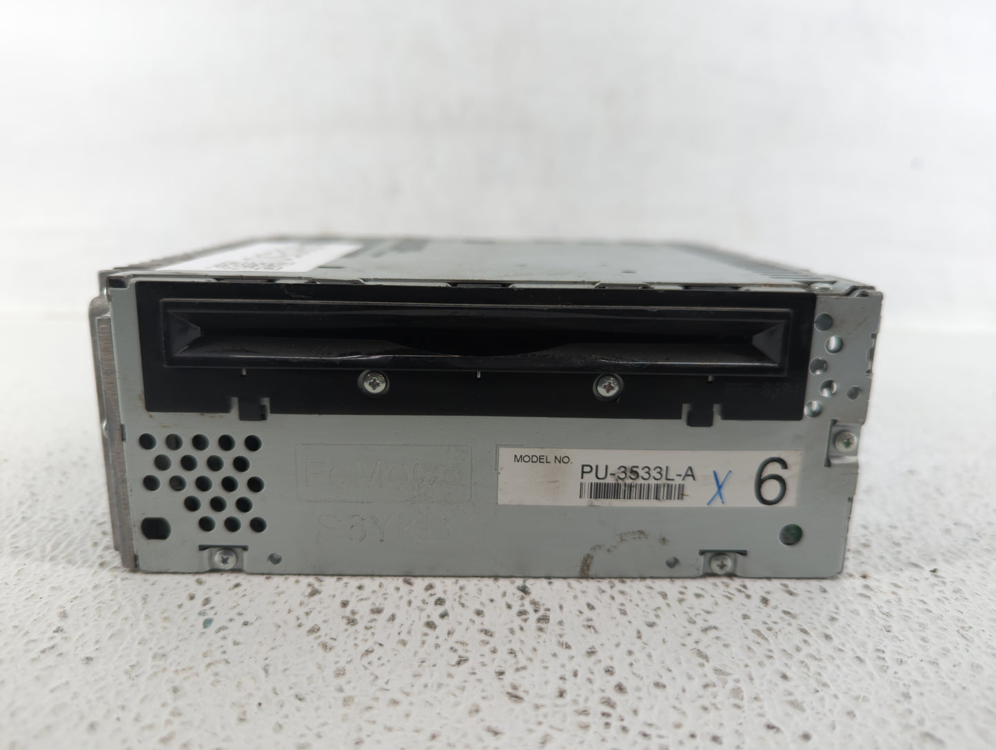 2013 Ford Explorer Radio AM FM Cd Player Receiver Replacement P/N:DB5T-19C107-CC Fits OEM Used Auto Parts - Oemusedautoparts