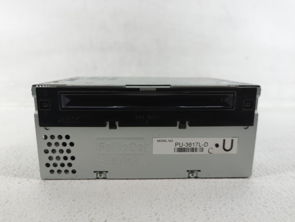 2013-2013 Ford Explorer Am Fm Cd Player Radio Receiver 500604 - Oemusedautoparts1.com