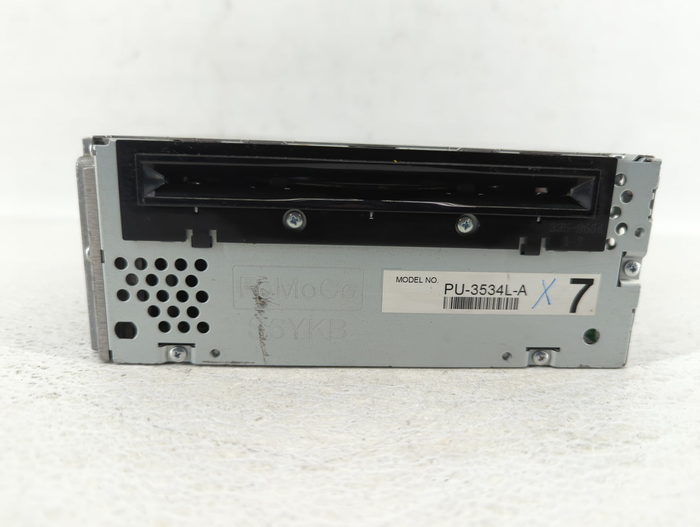 2013-2013 Ford Explorer Am Fm Cd Player Radio Receiver - Oemusedautoparts1.com