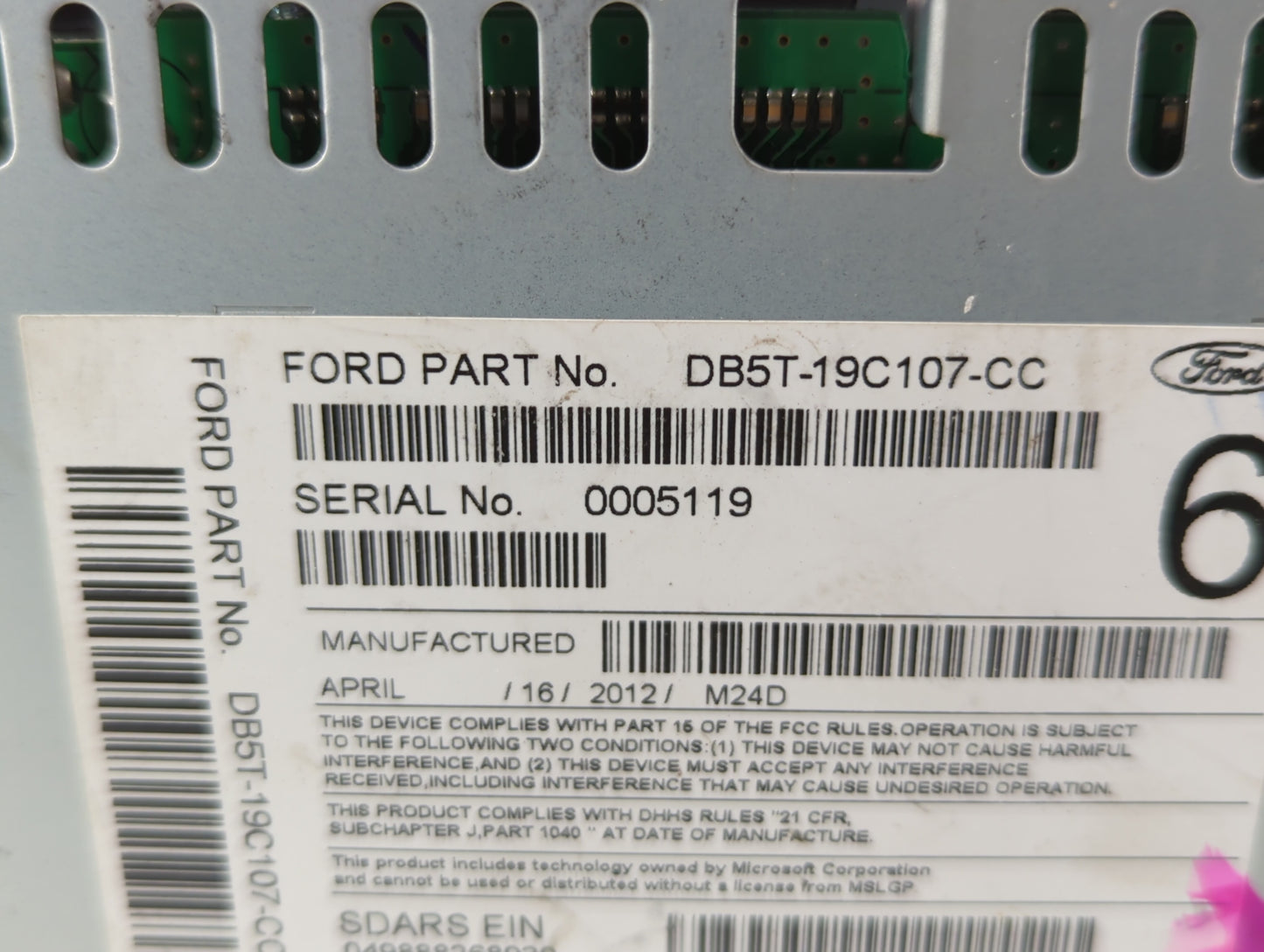 2013 Ford Explorer Radio AM FM Cd Player Receiver Replacement P/N:DB5T-19C107-CC DB5T-19C107-CB Fits OEM Used Auto Parts - O