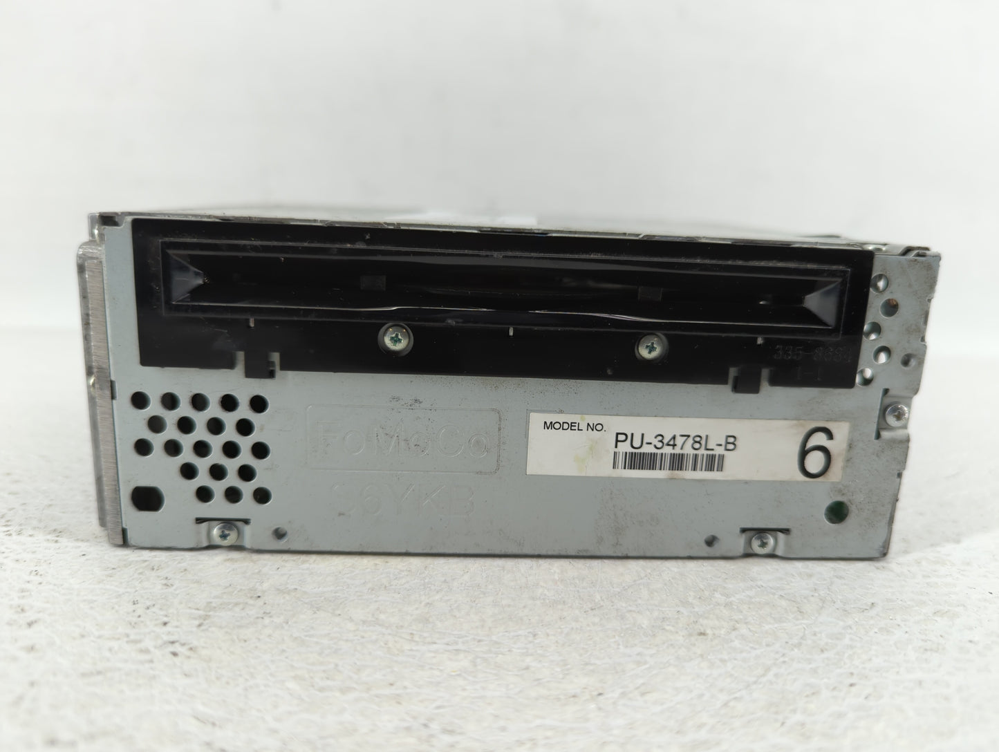 2013-2013 Ford Explorer Am Fm Cd Player Radio Receiver - Oemusedautoparts1.com