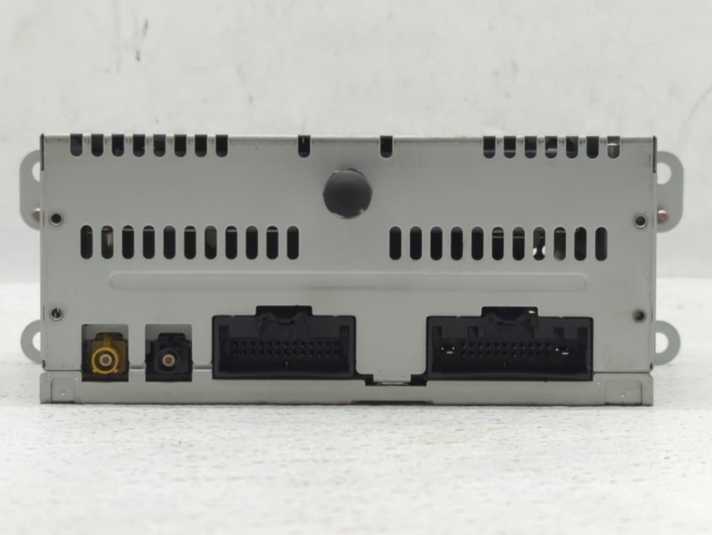 2013 Ford Explorer Radio AM FM Cd Player Receiver Replacement P/N:DB5T-19C107-GA DB5T-19C107-GB, DB5T-19C107-GC Fits OEM Use