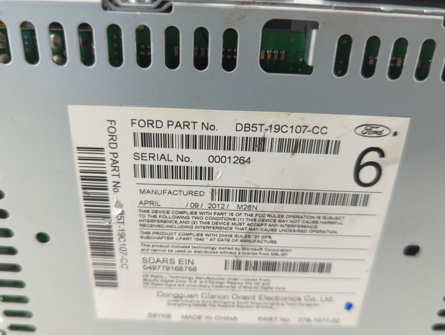 2013 Ford Explorer Radio AM FM Cd Player Receiver Replacement P/N:DB5T-19C107-CB DB5T-19C107-CC Fits OEM Used Auto Parts - O