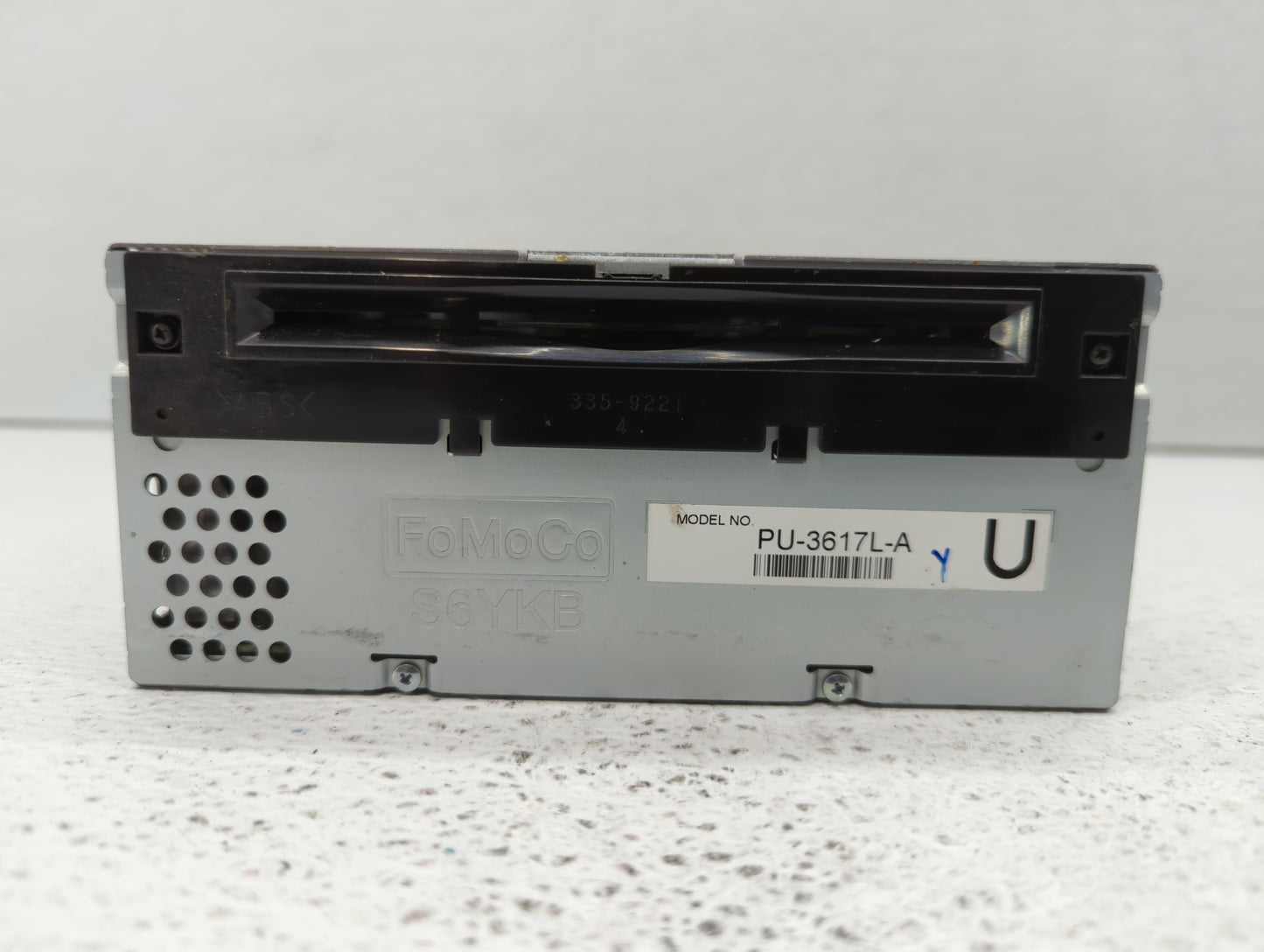 2013 Ford Explorer Radio AM FM Cd Player Receiver Replacement P/N:DB5T-19C107-BC DB5T-19C107-FC, DB5T-19C107-BB Fits OEM Use