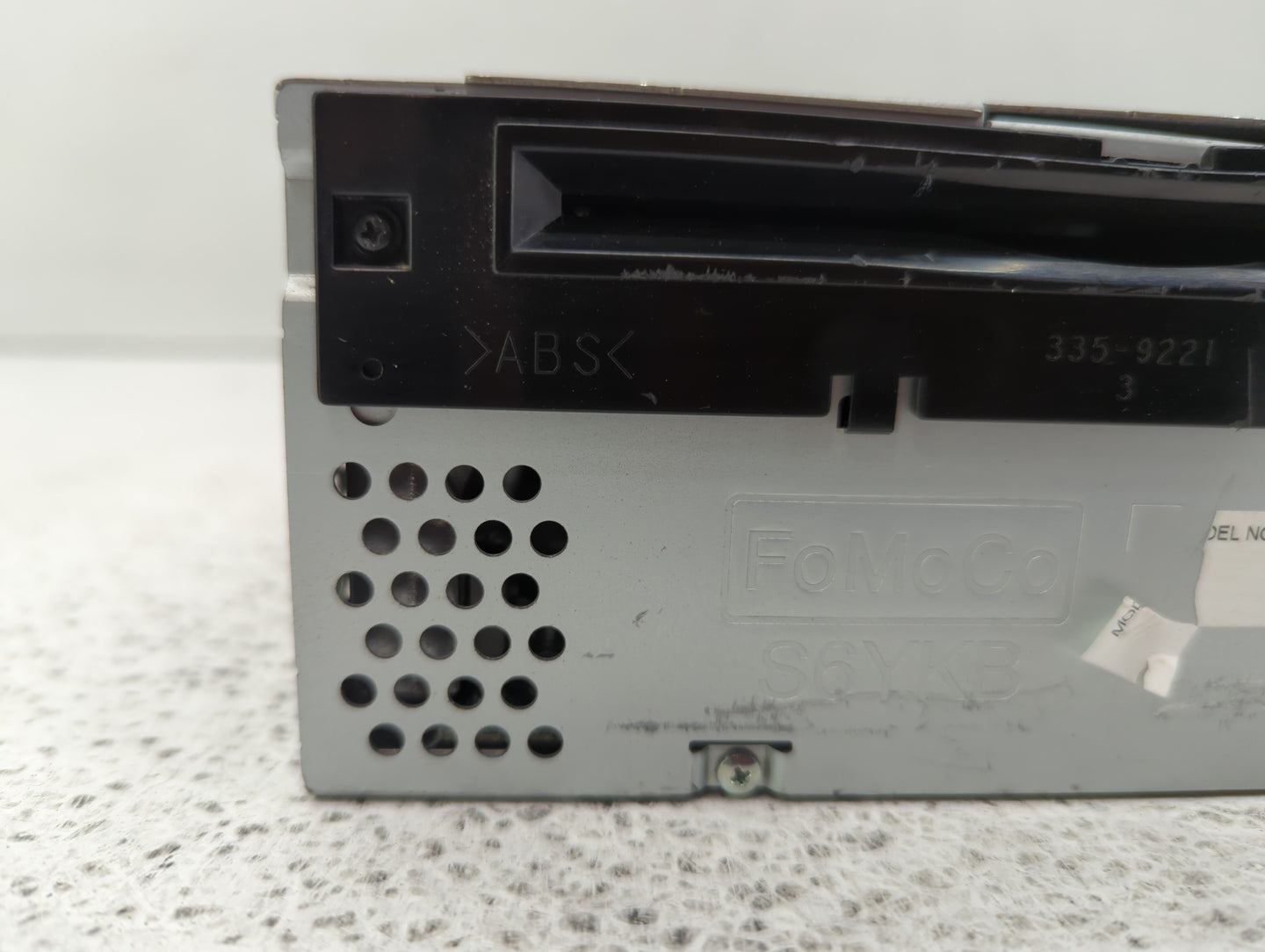 2013 Ford Explorer Radio AM FM Cd Player Receiver Replacement P/N:DB5T-19C107-GC Fits OEM Used Auto Parts - Oemusedautoparts