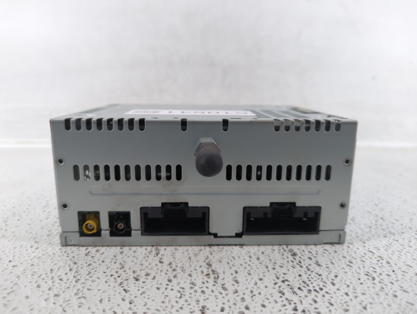 2013-2013 Ford Explorer Am Fm Cd Player Radio Receiver - Oemusedautoparts1.com