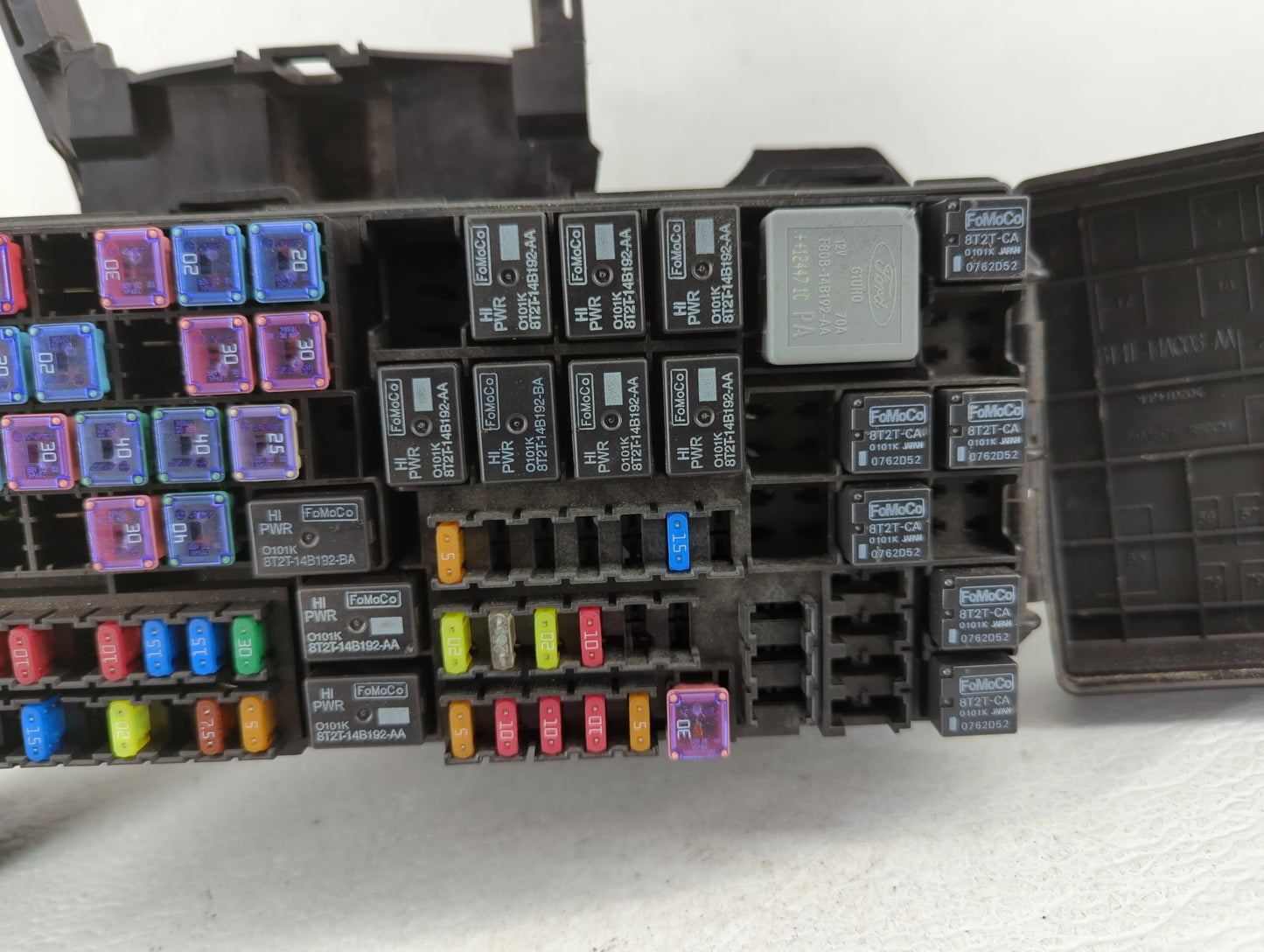 2013 Ford Explorer Fusebox Fuse Box Panel Relay Module P/N:BT4T-14A003-AA Fits OEM Used Auto Parts - Oemusedautoparts1.com