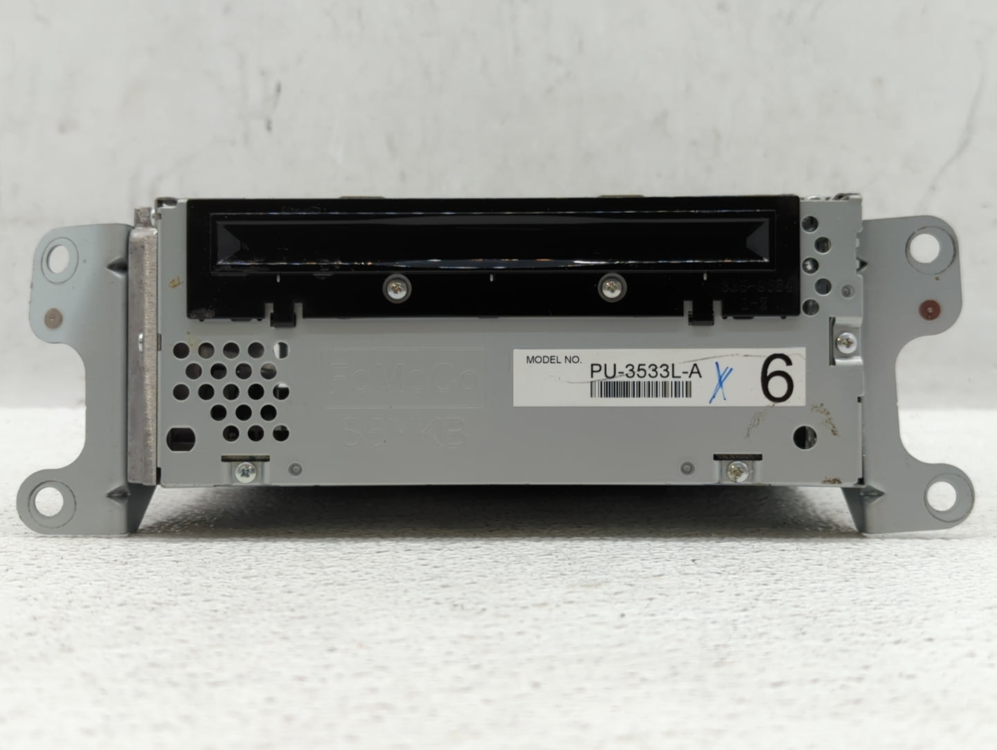 2013-2013 Ford Explorer Am Fm Cd Player Radio Receiver - Oemusedautoparts1.com