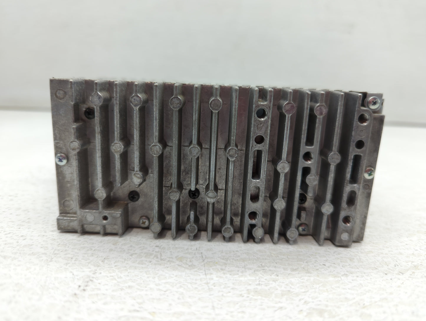 2013 Ford Explorer Radio AM FM Cd Player Receiver Replacement P/N:DB5T-19C107-DE DB5T-19C107-DD Fits OEM Used Auto Parts - O