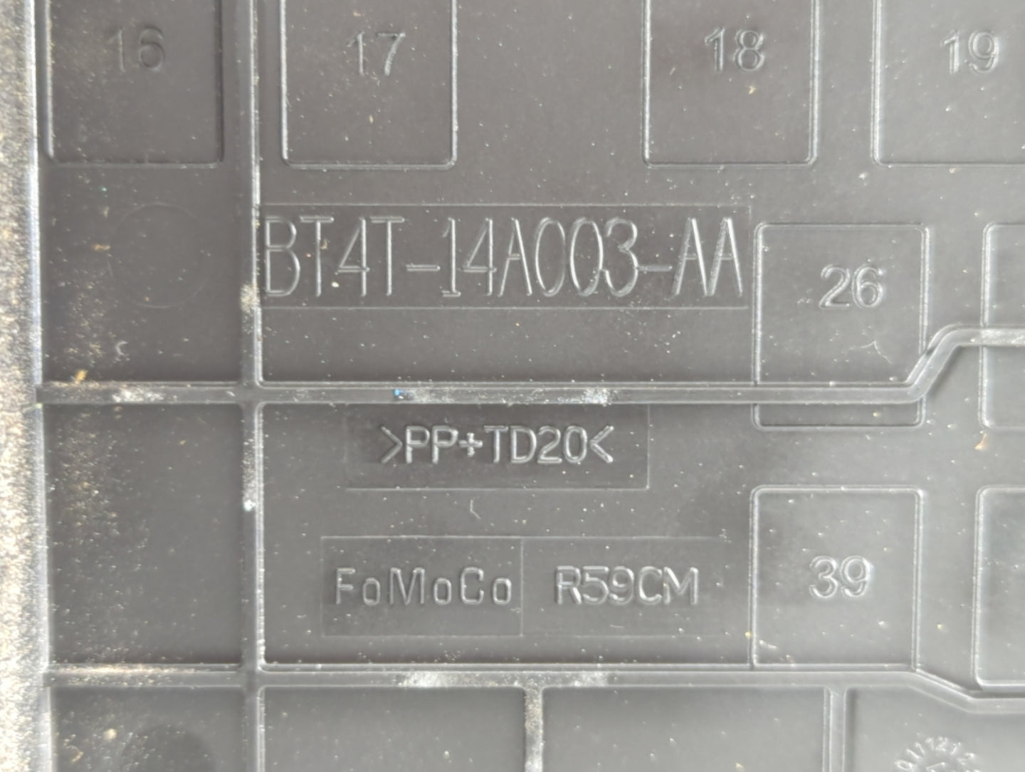 2013 Ford Explorer Fusebox Fuse Box Panel Relay Module P/N:BT4T-14A003-AA Fits OEM Used Auto Parts - Oemusedautoparts1.com