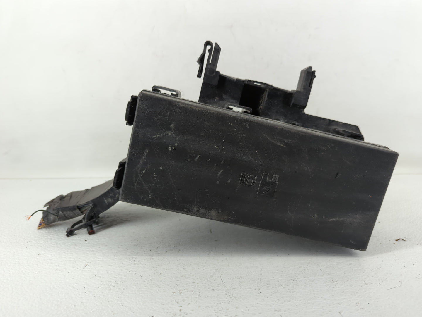 2013 Ford Explorer Fusebox Fuse Box Panel Relay Module P/N:BT4T-14A003-AA Fits OEM Used Auto Parts - Oemusedautoparts1.com