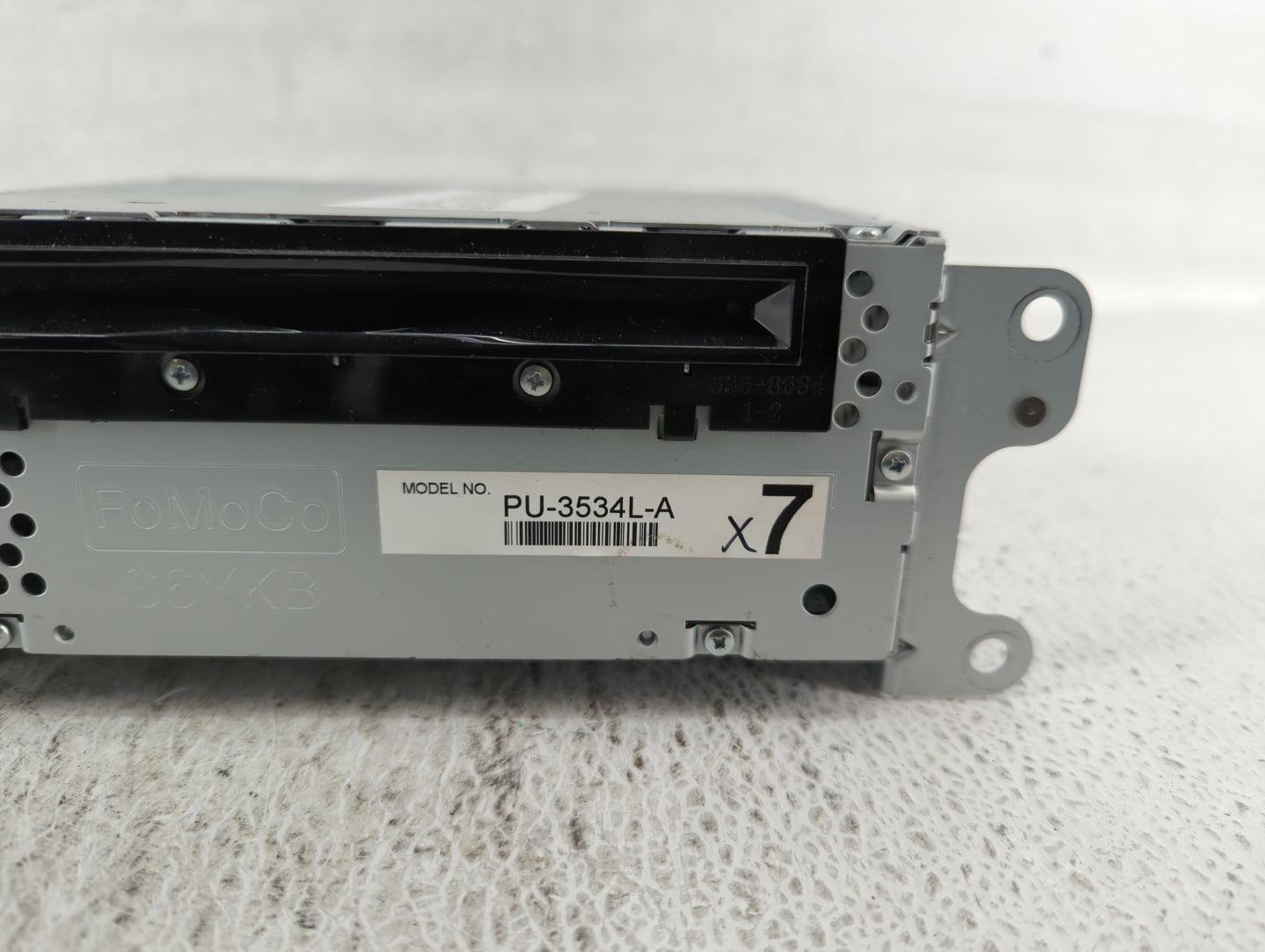 2013-2013 Ford Explorer Am Fm Cd Player Radio Receiver - Oemusedautoparts1.com