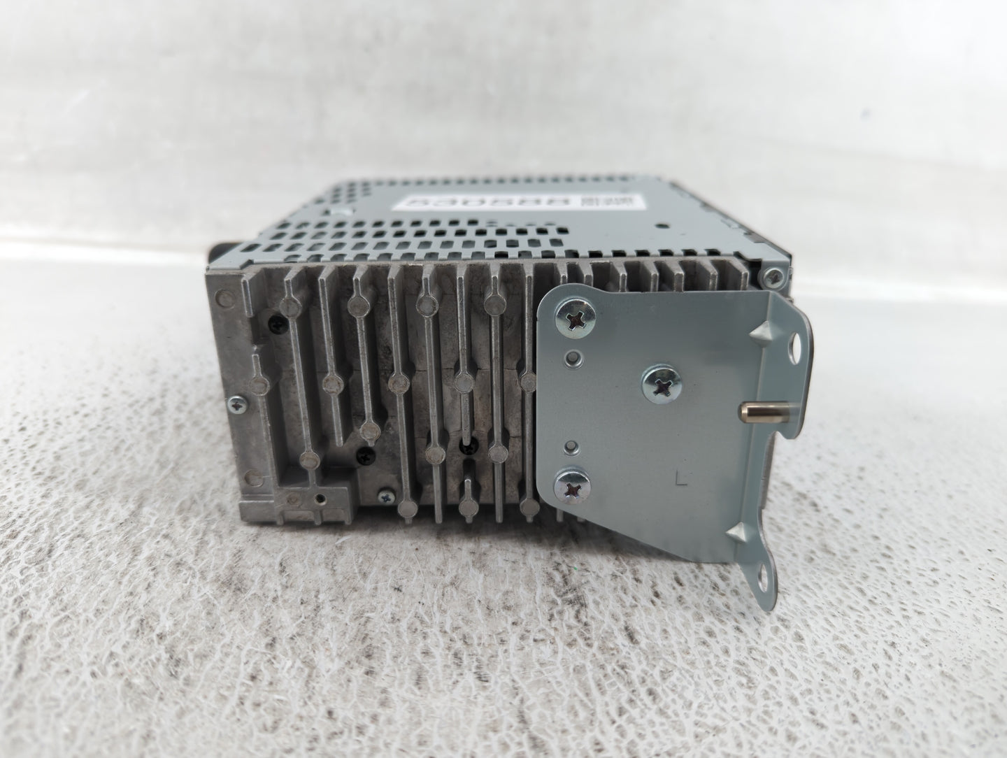 2013-2013 Ford Explorer Am Fm Cd Player Radio Receiver - Oemusedautoparts1.com